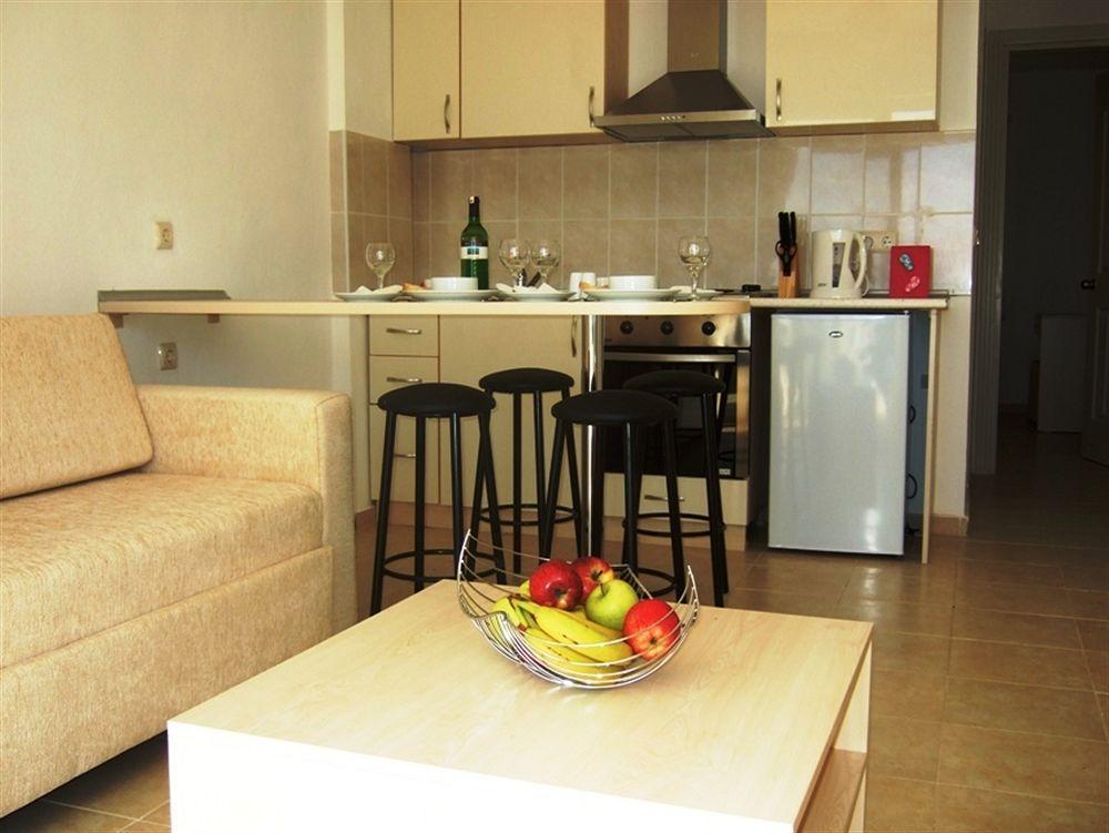 Flip Flops Meltemi Apartments Milas المظهر الخارجي الصورة